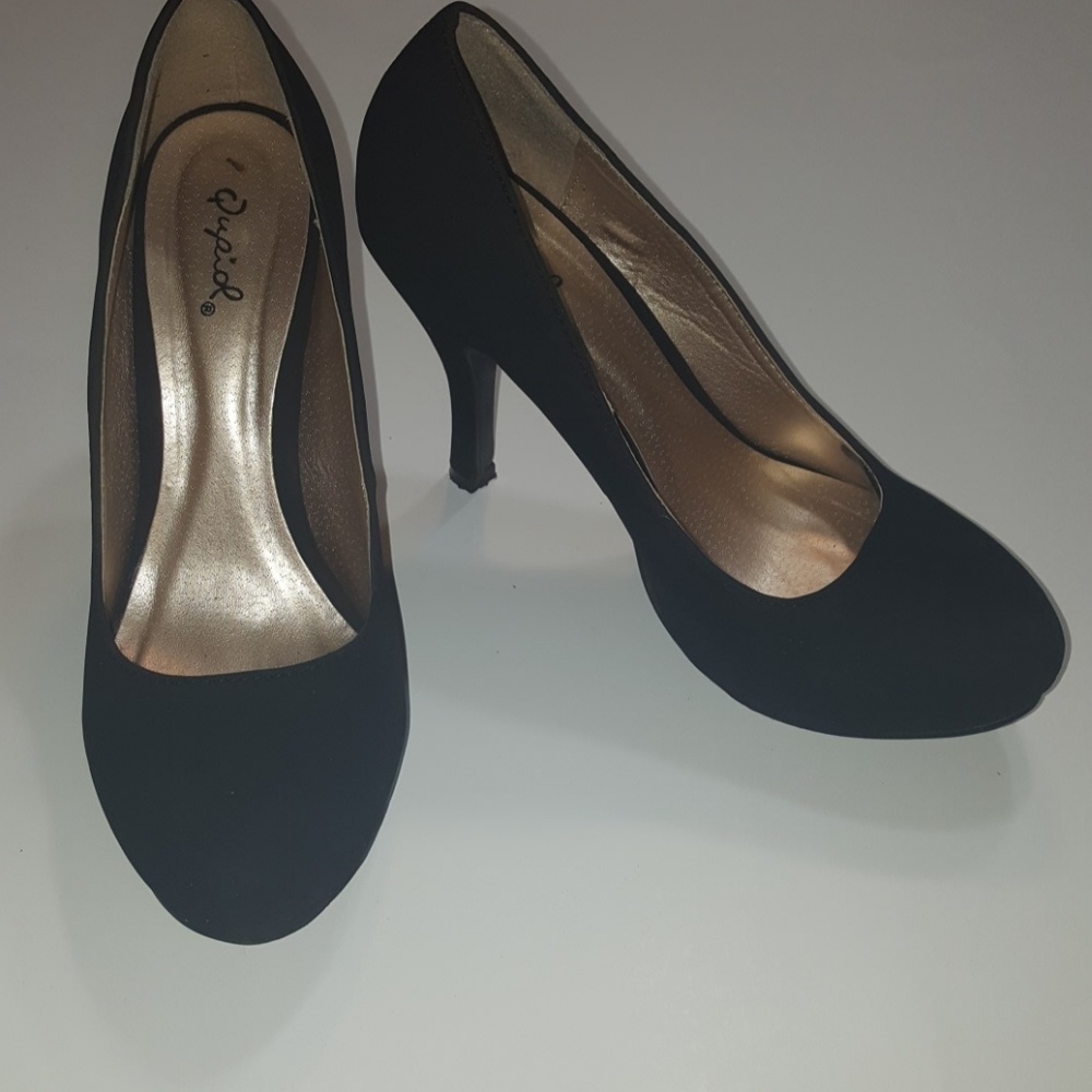 Black heels